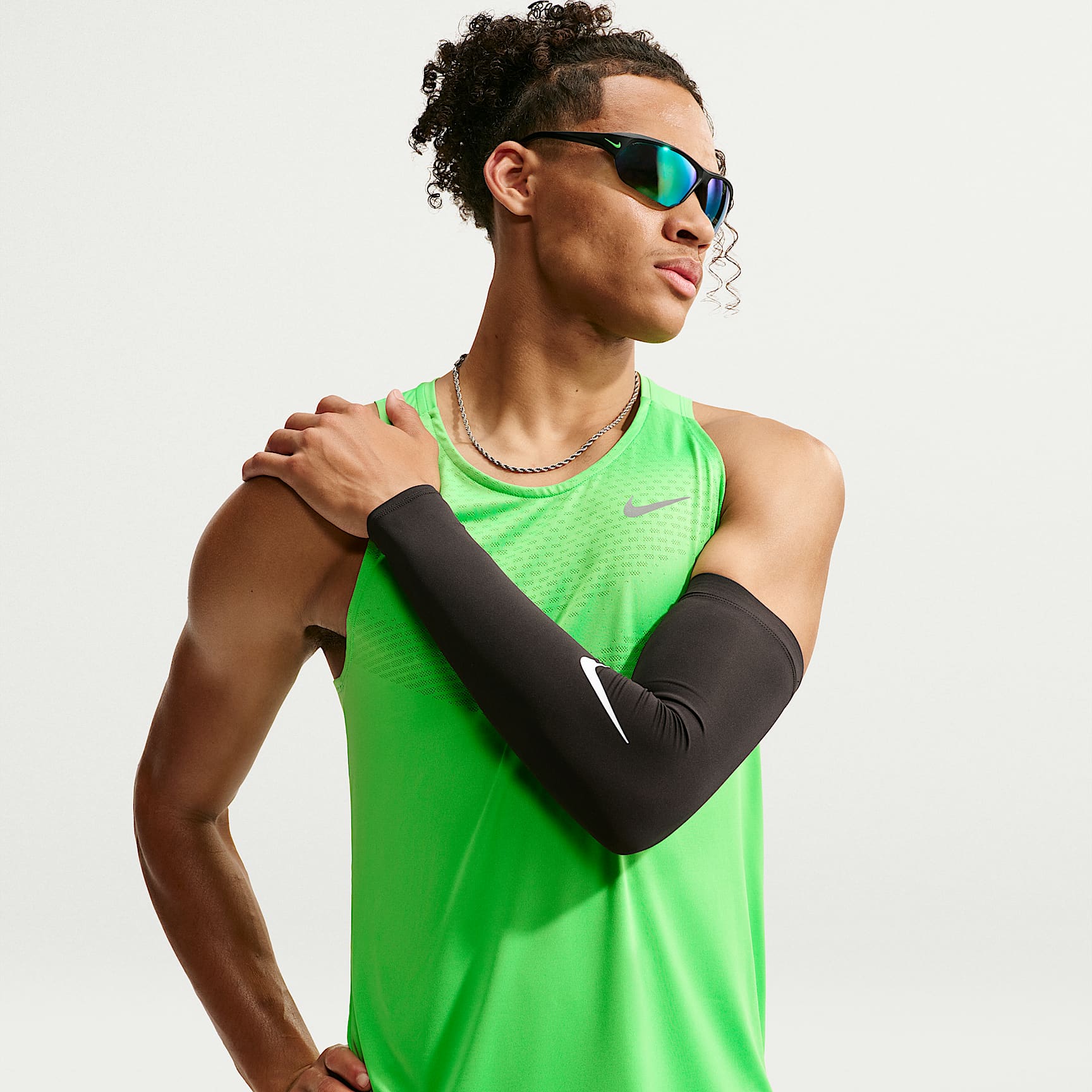 harvey OED③ Nike Stride Men's Dri-FIT ADV Running Tank Top. Nike ZA